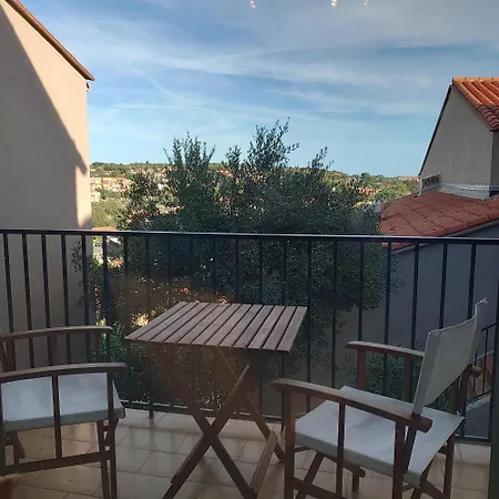 Apartment 4som5- T2 Avec Jolie Vue Sur Les Collines Collioure
