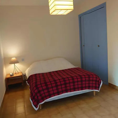 4som5- T2 Avec Jolie Vue Sur Les Collines Apartment